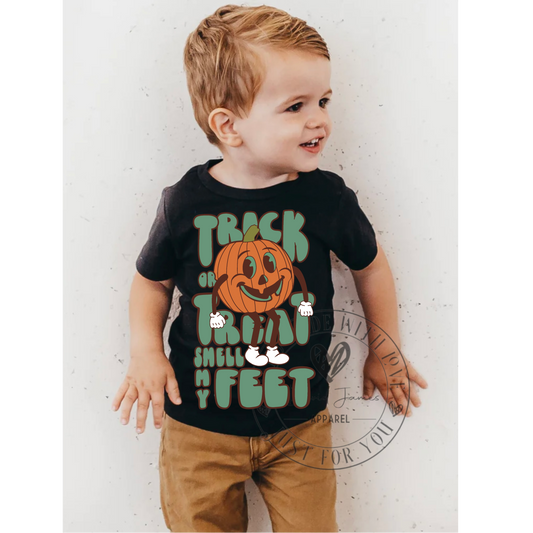 Trick or treat smell my feet | YOUTH size| Direct to Film Transfer |DTF